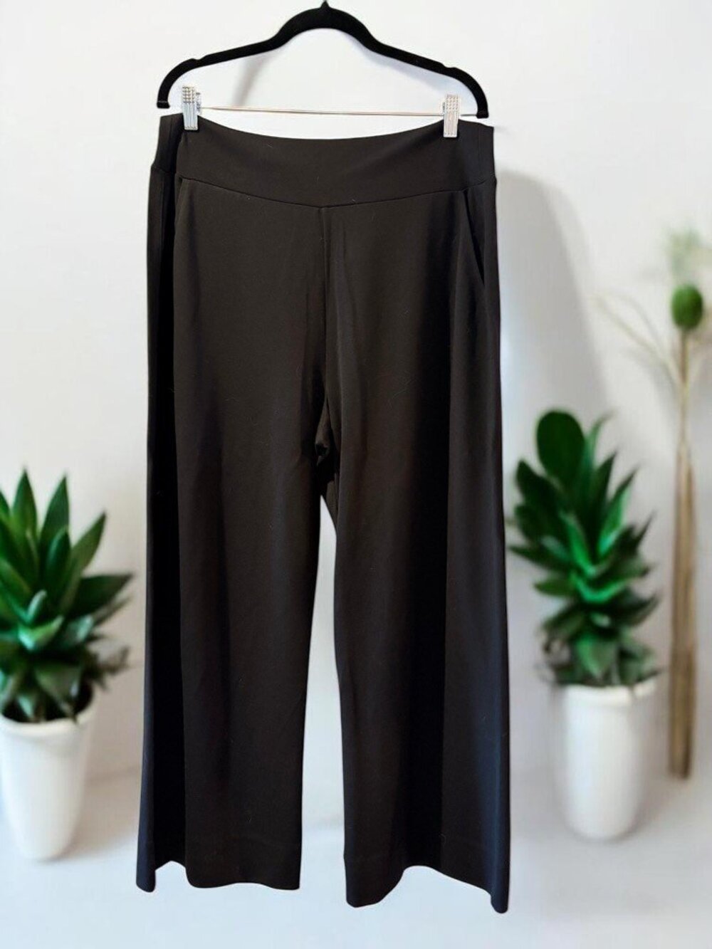 CAbi Chance Crop Pants | Style 6377 | Size L | NWT
